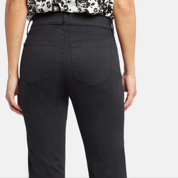 NYDJ Not Your Daughters Jeans side leg buttons Capri jeans NWOT - Picture 3 of 13